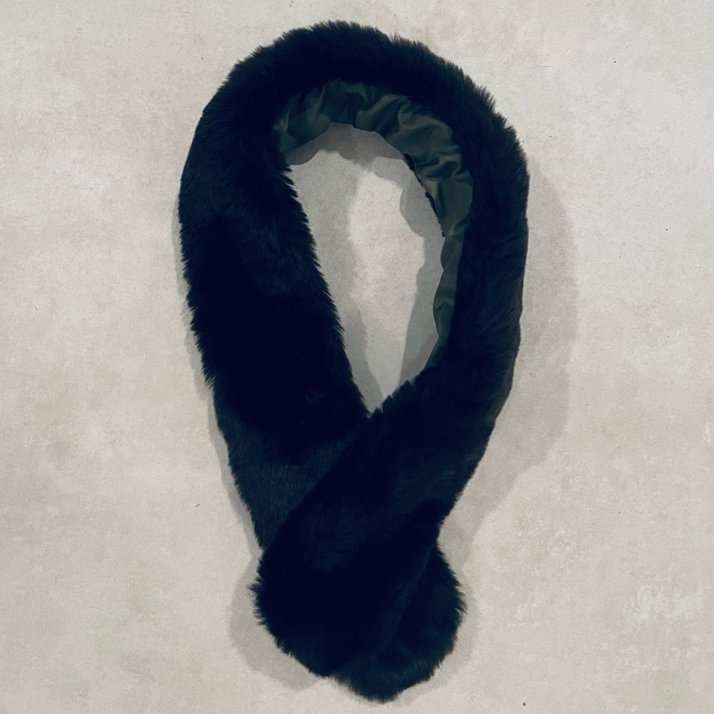 Vintage French Faux Fur Fancy Scarf from Poivre Blanc.